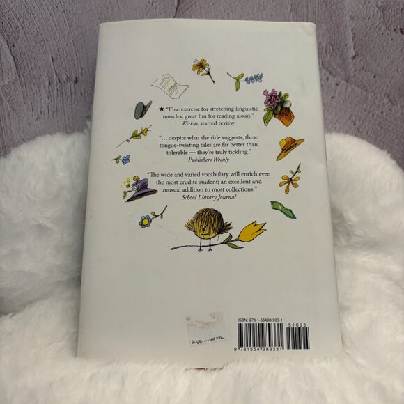 5 for $15 📕A Trio of Tolerable Tales, Margaret Atwood, Youth Book (SKU: 156MI) - Picture 5 of 7